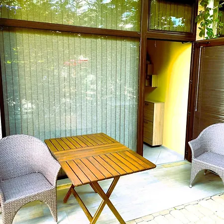Stamopolu Lux Ground Floor מלון *