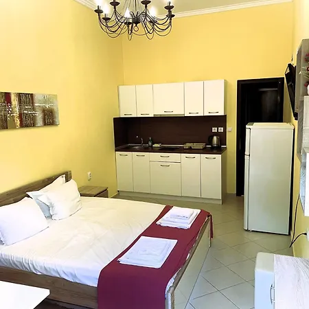 Stamopolu Lux Ground Floor Hotell